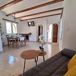 La Karina Vacaciones Apartmán *